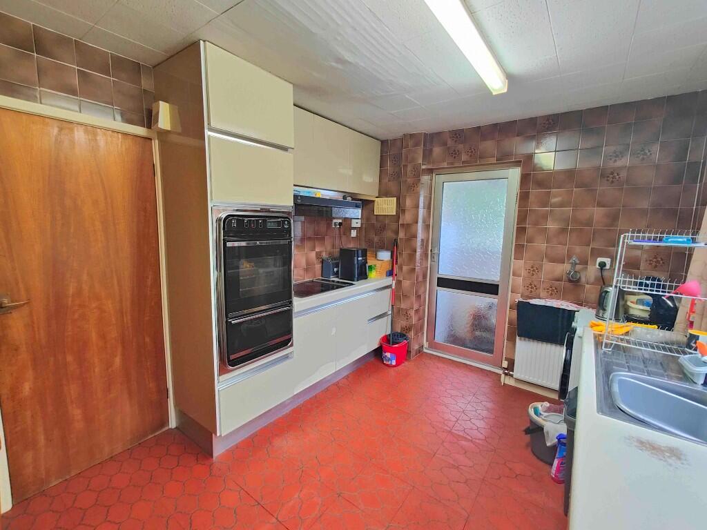 Additional image 12 of 6 Cemetery Road, Low Moor, BD12 0ER