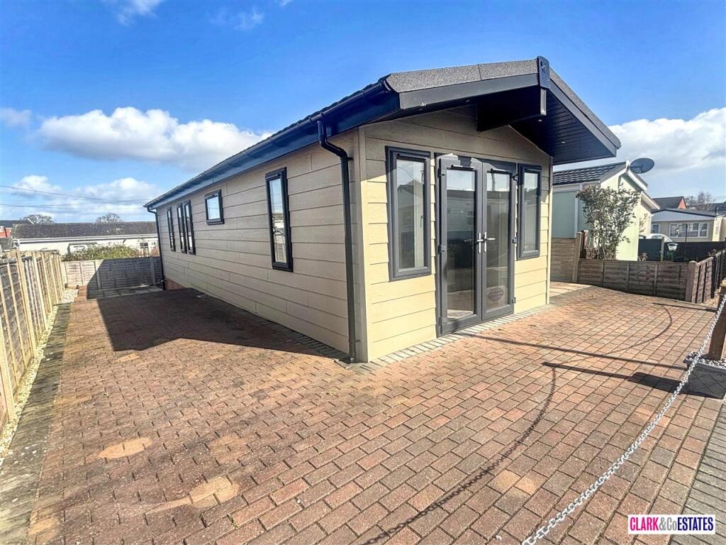 Main image of property: Rydon Park, Rydon Lane, Exeter