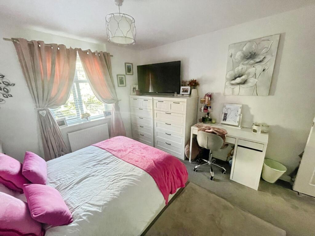 Apartment in Basingstoke and Deane, Mapledurwell and Up Nately - More