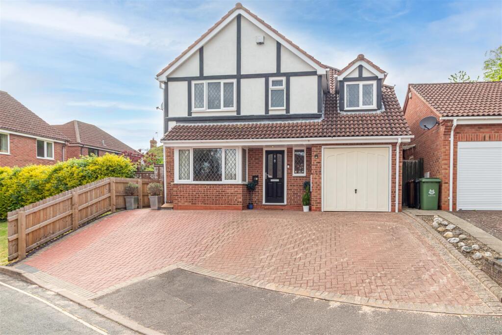 Main image of property: Viewfields, Worcester
