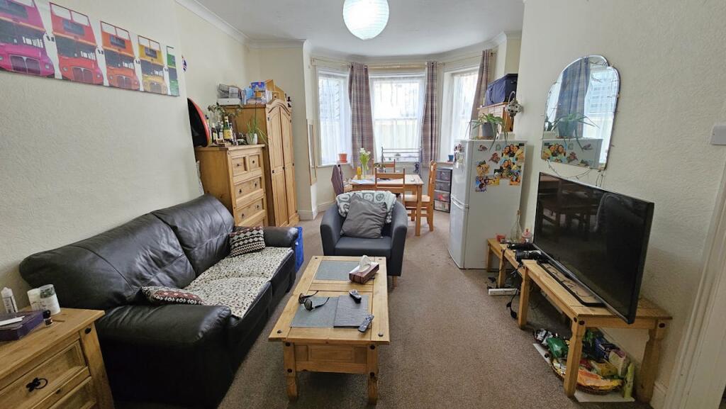 Apartment in Bournemouth, West Cliff - View 5