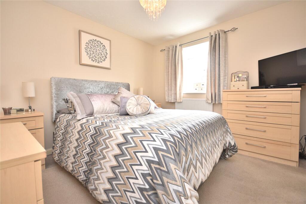 House in Leeds, Colton Common, Manston - View 5