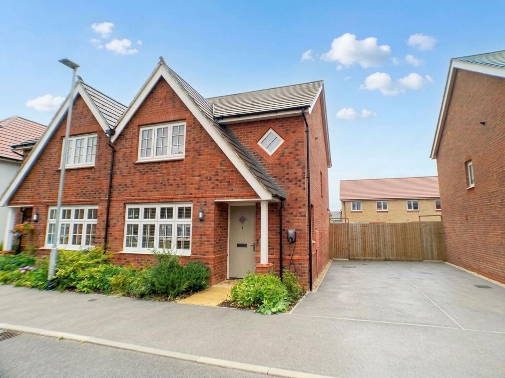 Main image of property: Sedbergh Close, Newton, NG13