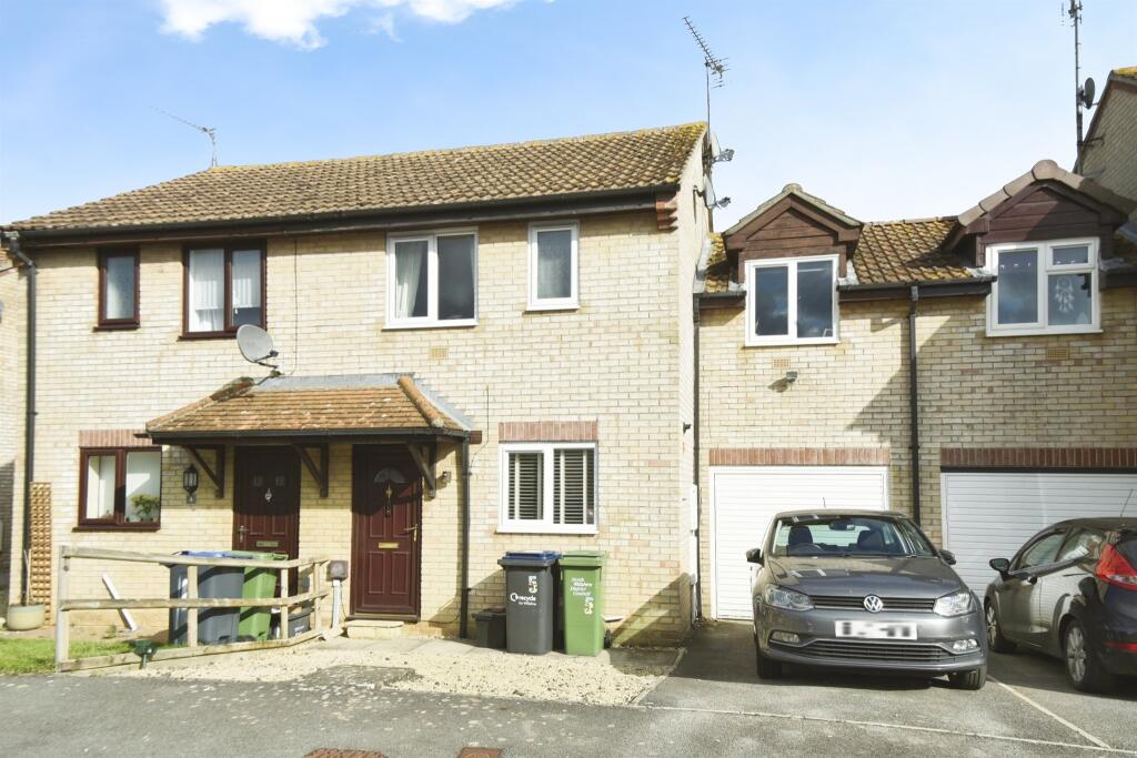 Main image of property: Campion Close, Calne