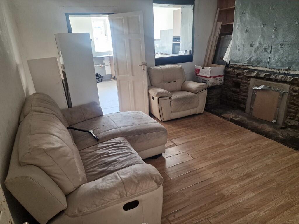House in Keighley, Spring Bank - More