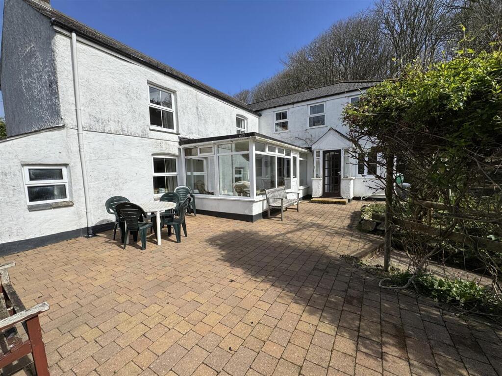 Main image of property: Perrancoombe, Perranporth