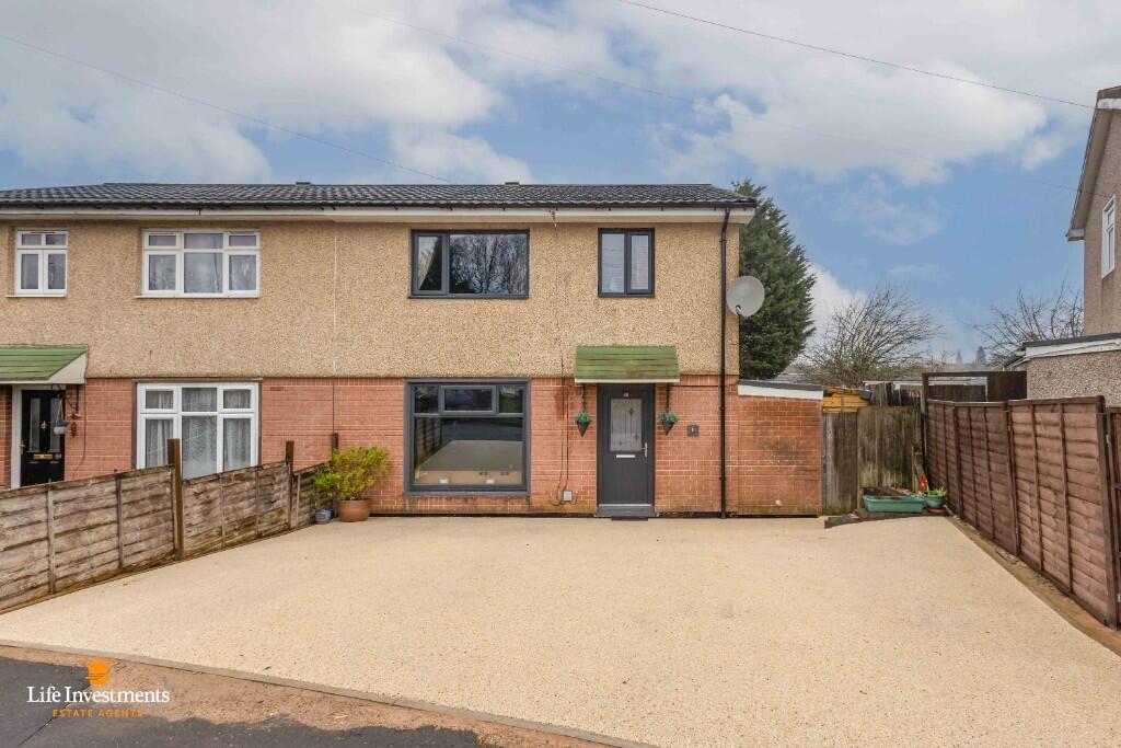 Main image of property: Saunton Road, Rugby, Warwickshire, CV22