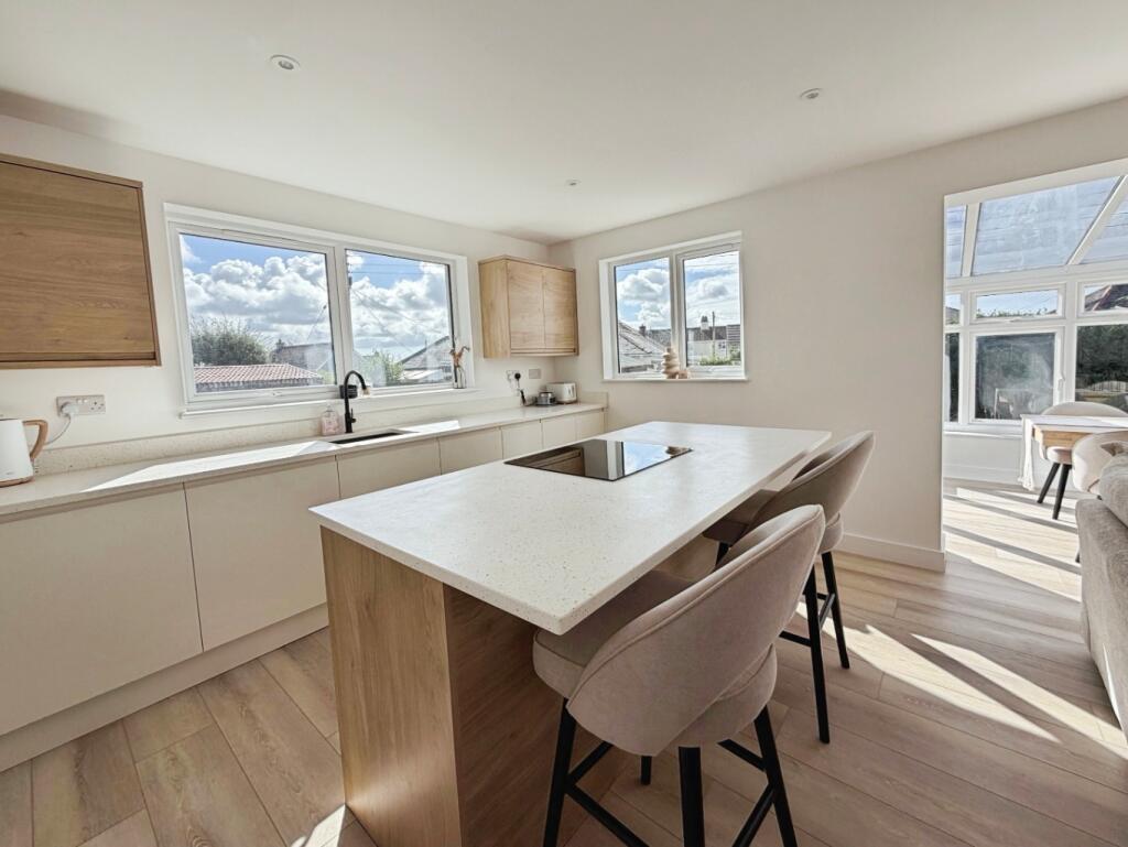 House in Truro - View 5