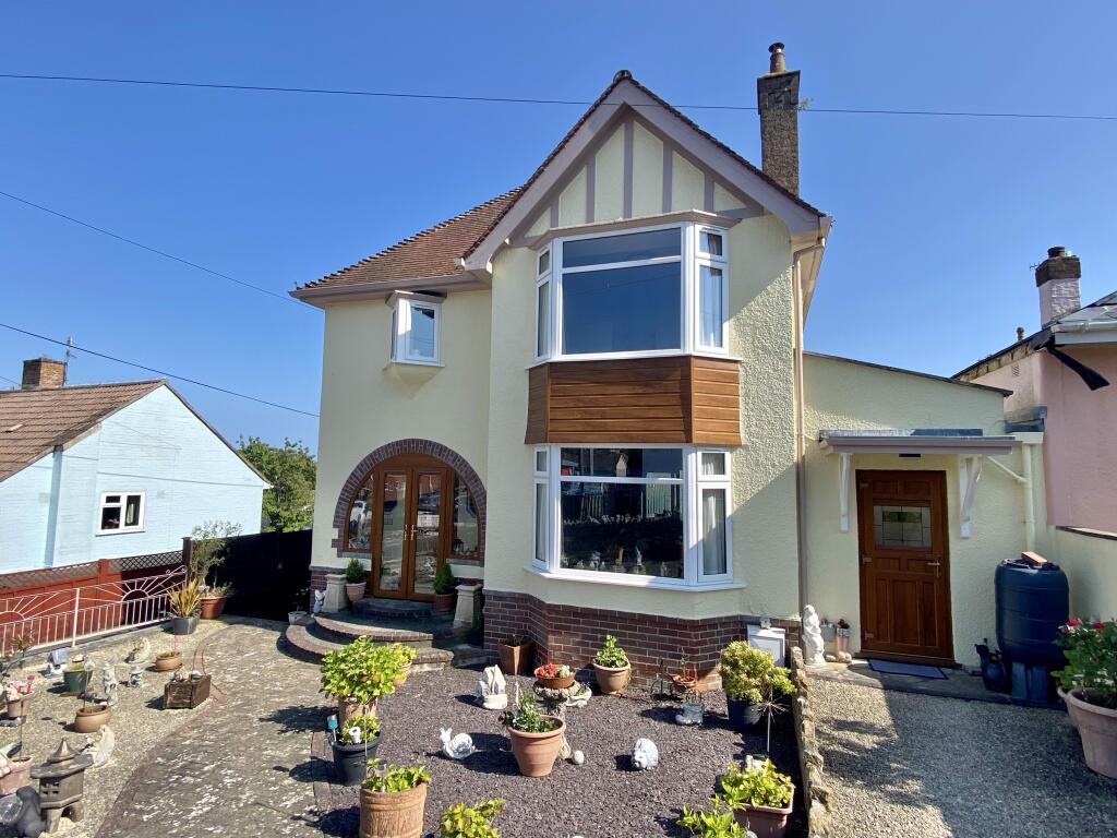 3-bed detached on Hill Road, Lyme Regis, Dorset, DT7, £650,000