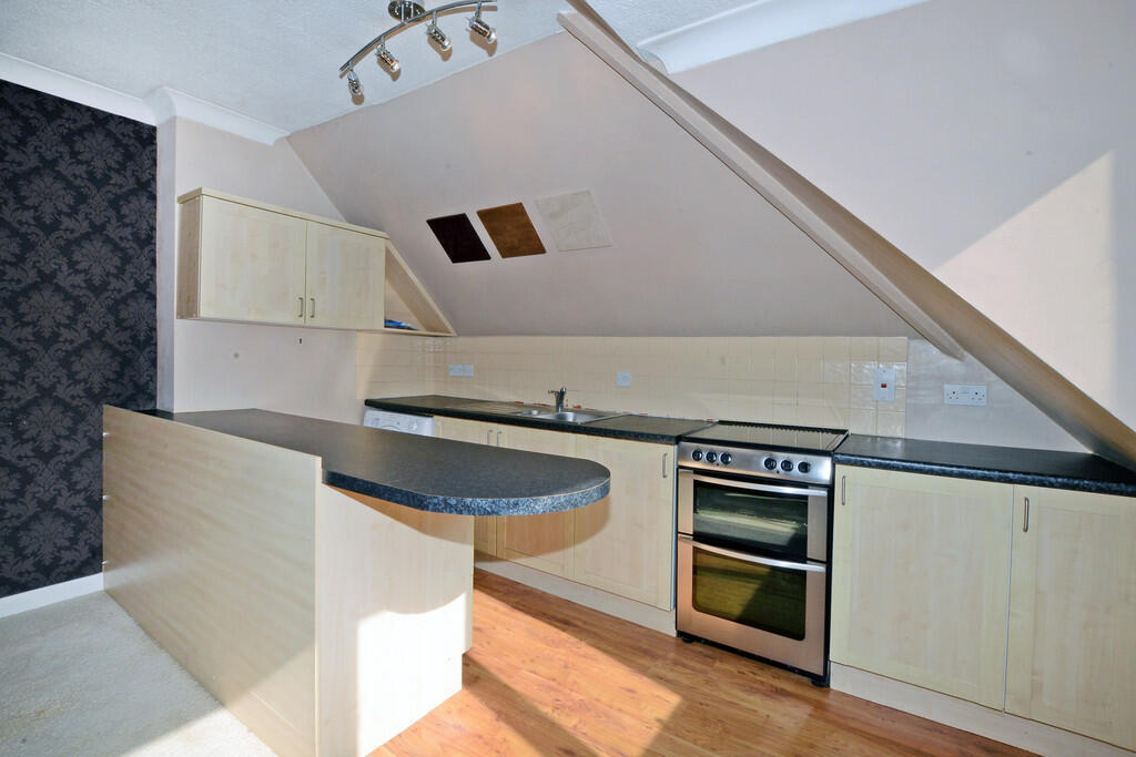 Apartment in Deepcut, Mindenhurst, Surrey - View 2