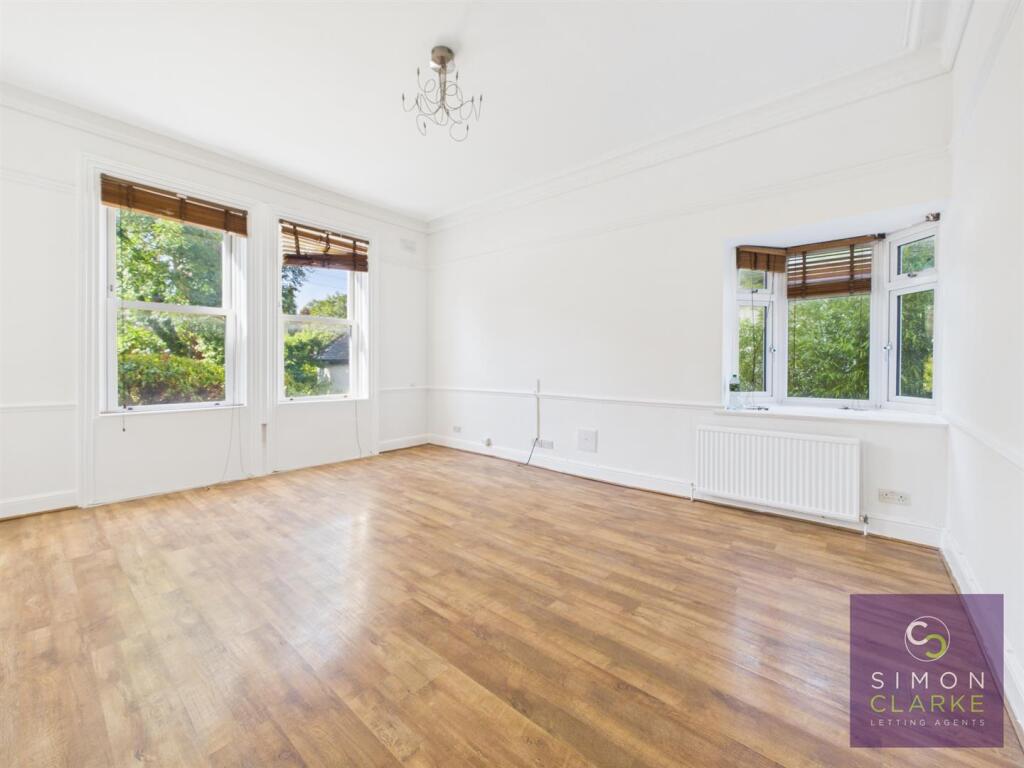 Apartment in London - View 2