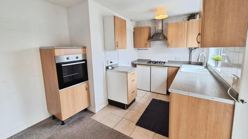 House in Walsall - View 3