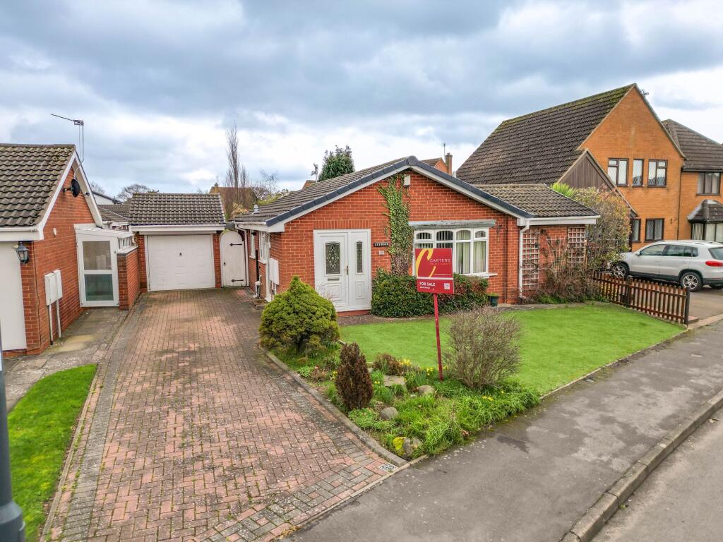 Main image of property: Thornhill Drive, Nuneaton, CV11