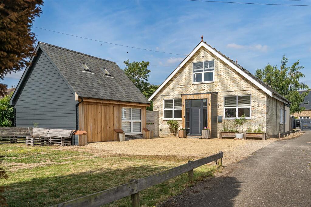 Main image of property: High Street, Harston, Cambridge