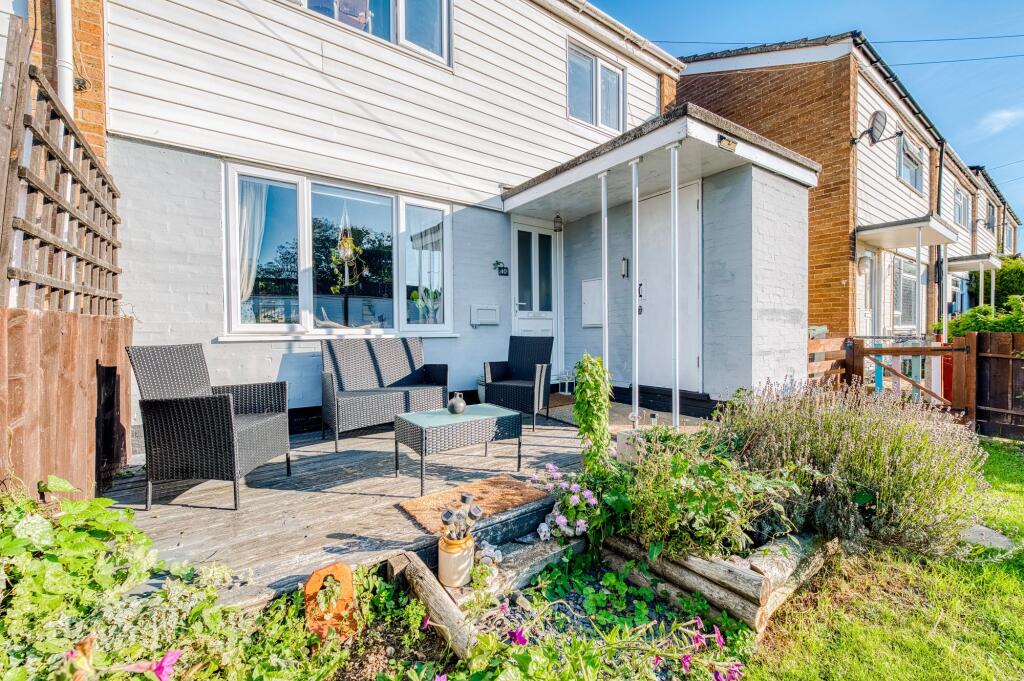 3-bed terraced on Ash Drive, Eye, £220,000