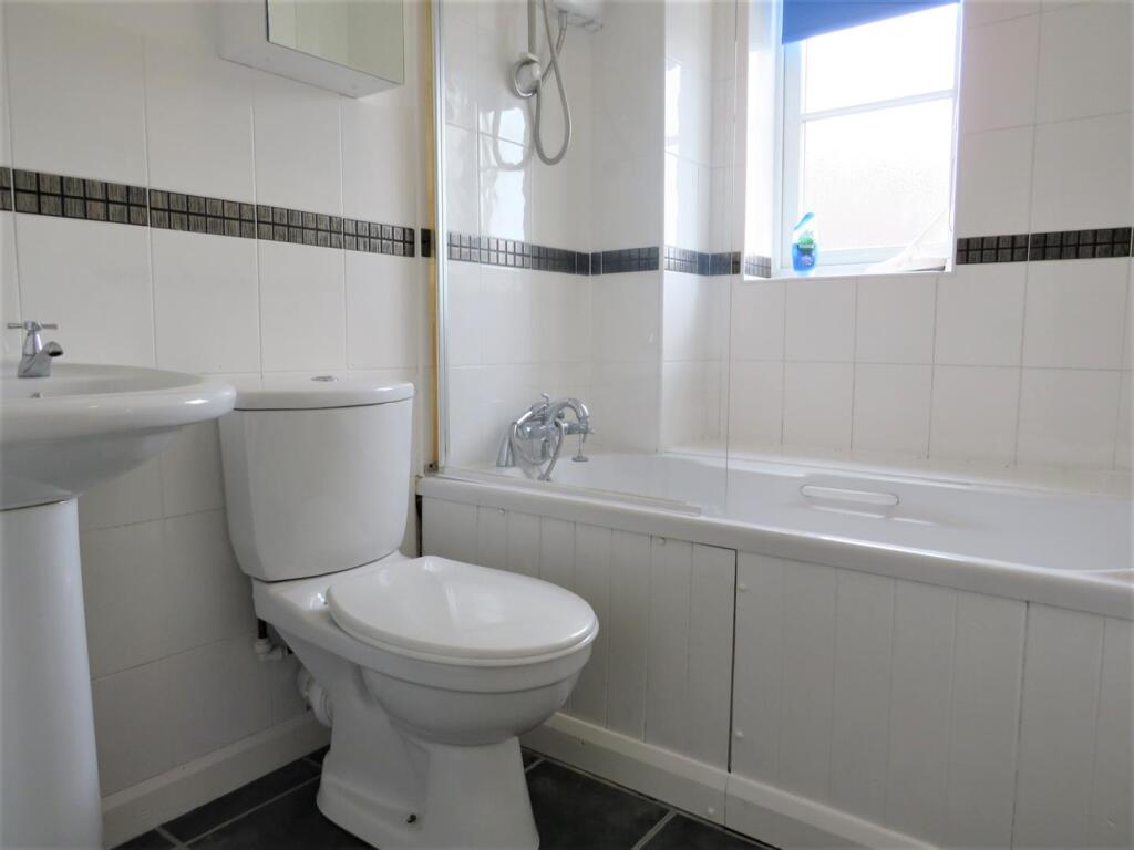 House in Evesham, Fairfield - View 5
