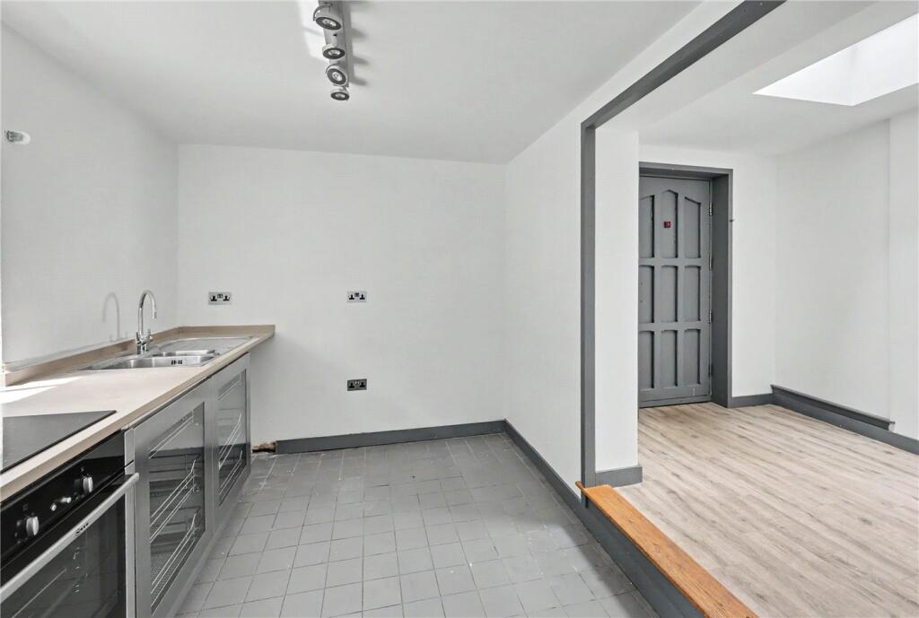 House in Norwich, Old Catton - View 4