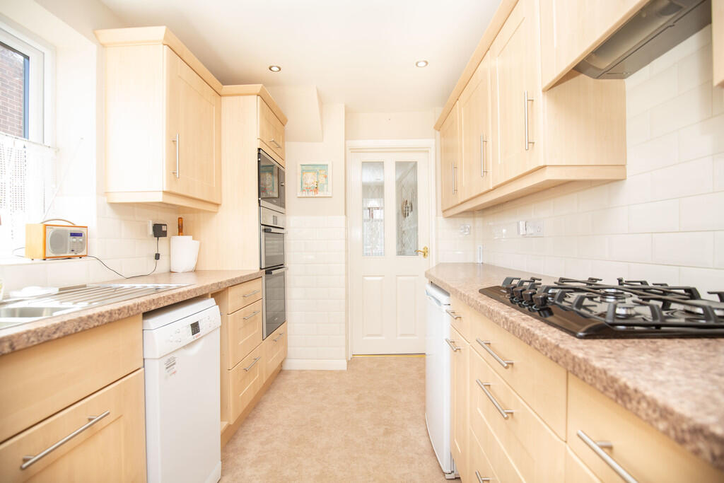 House in North Warwickshire, Birchmoor, Polesworth CP - View 4