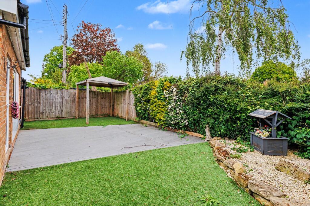 Magdalen Close, Lower Quinton, CV37 photo 4