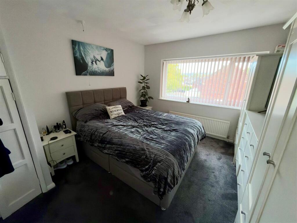 Apartment in Blackburn - More