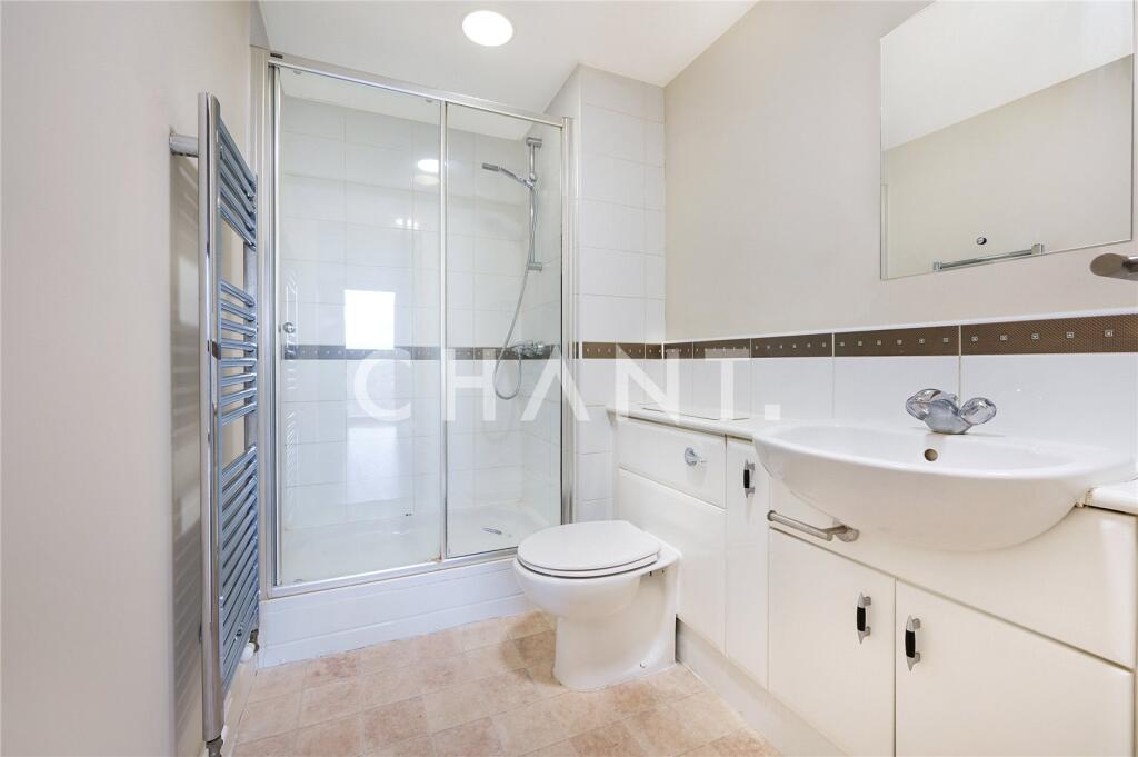 Apartment in London - More