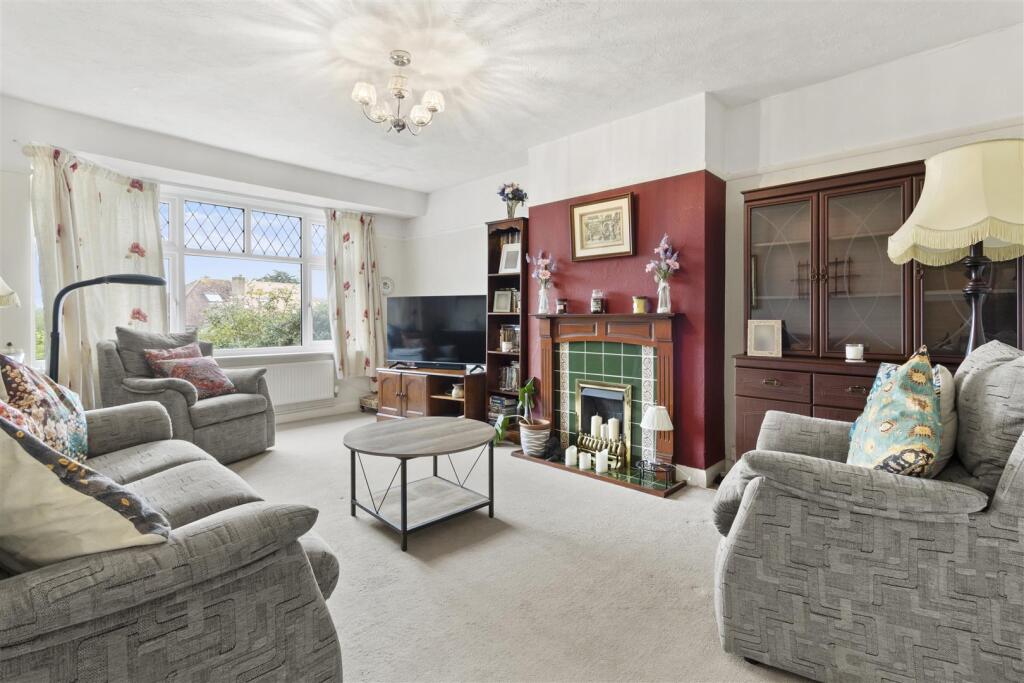 Brightling Road, Polegate photo 3