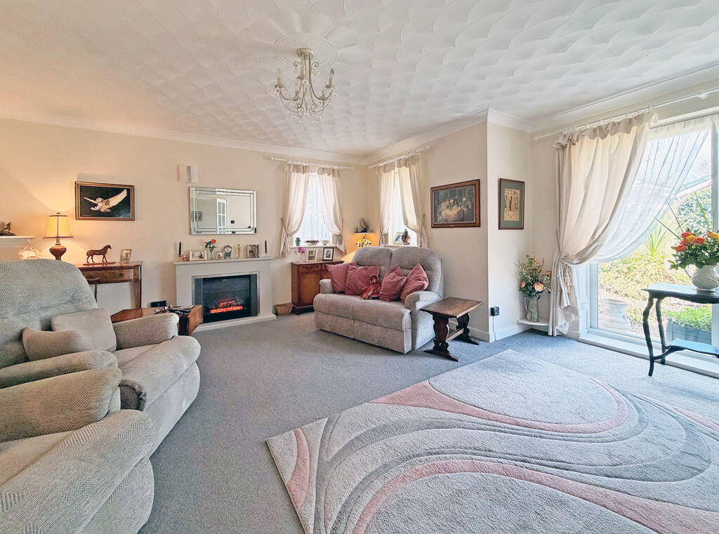 House in Exeter - View 3