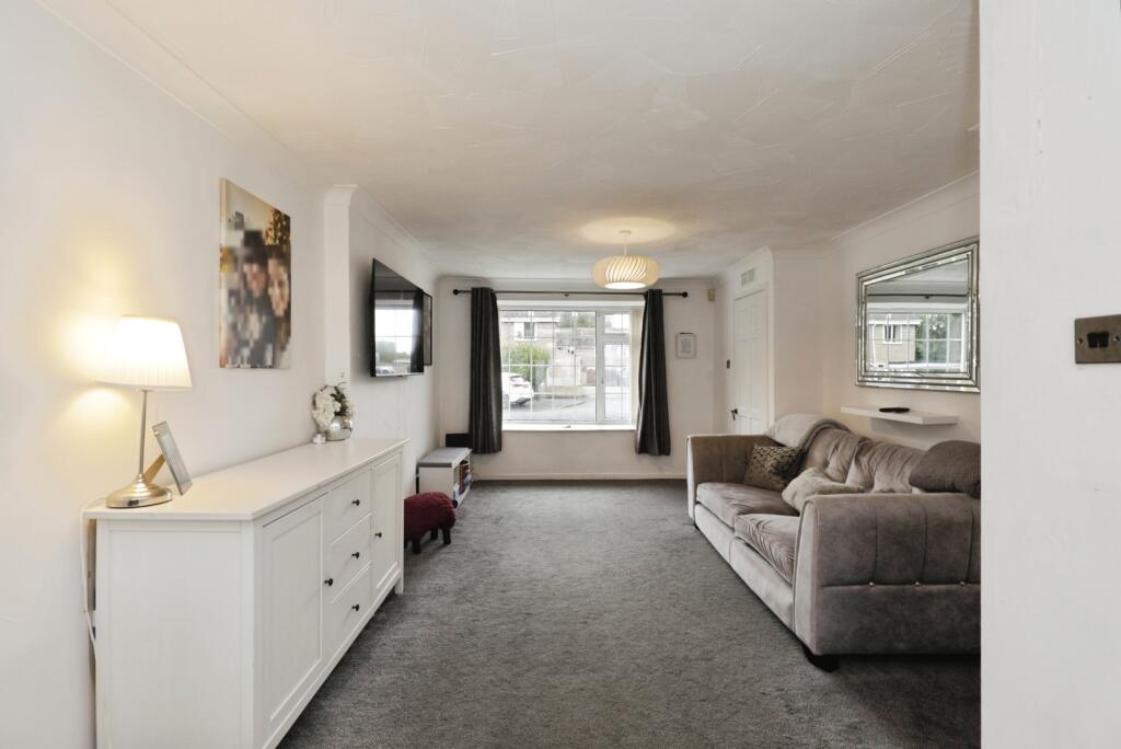 House in Harrogate - More