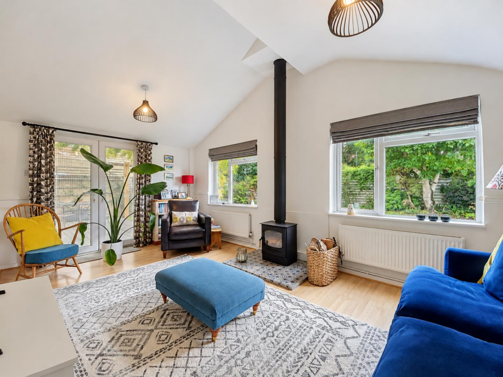 House in Bury St Edmunds, Mildenhall - More