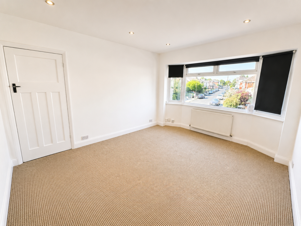 Apartment in Bromley - View 5