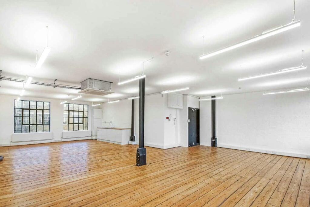 56-58 Clerkenwell Road