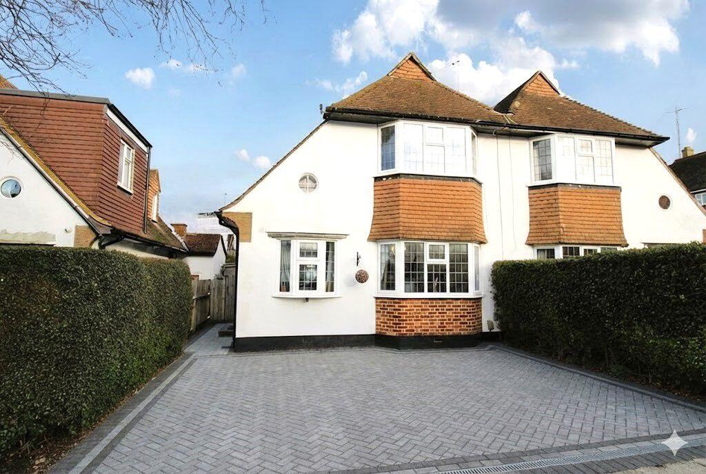 Main image of property: Banstead Village