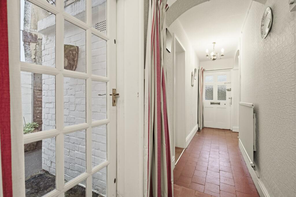 House in Nantwich, Cheshire East - More