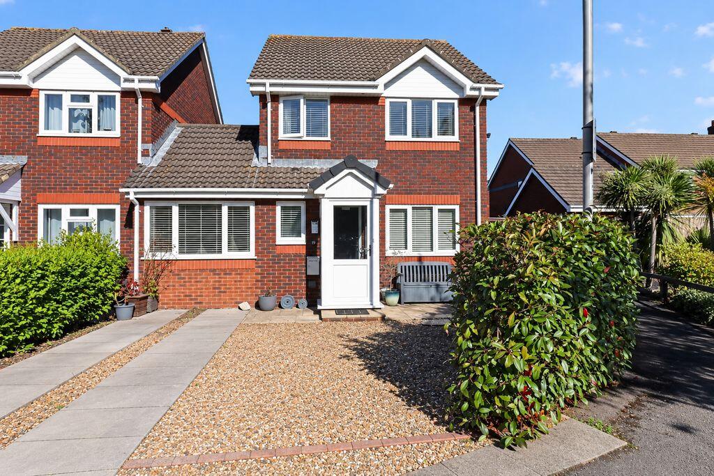 4-bed detached on Marabout Close, Christchurch, £450,000