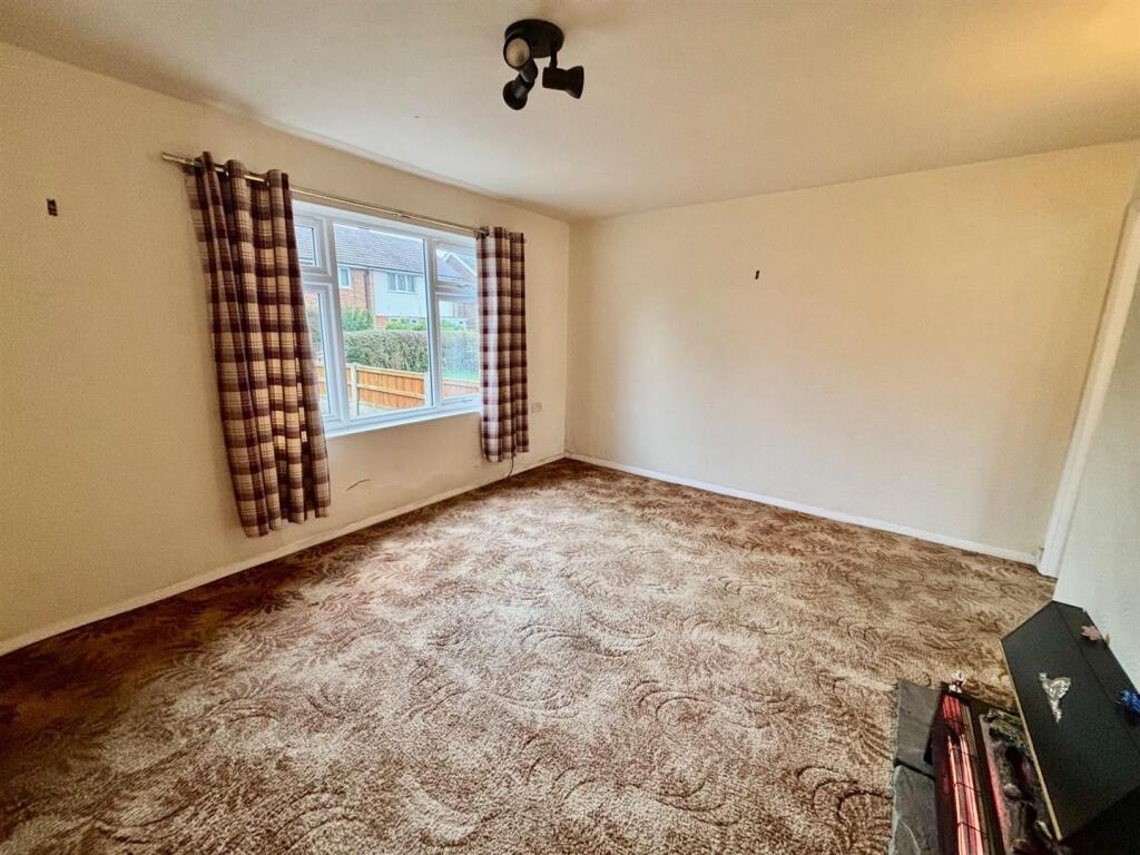Farneworth Road, Mickleover, Derby photo 2