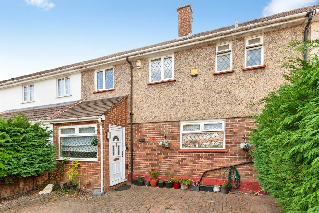 3-bed terraced on Knolton Way, SLOUGH, £580,000