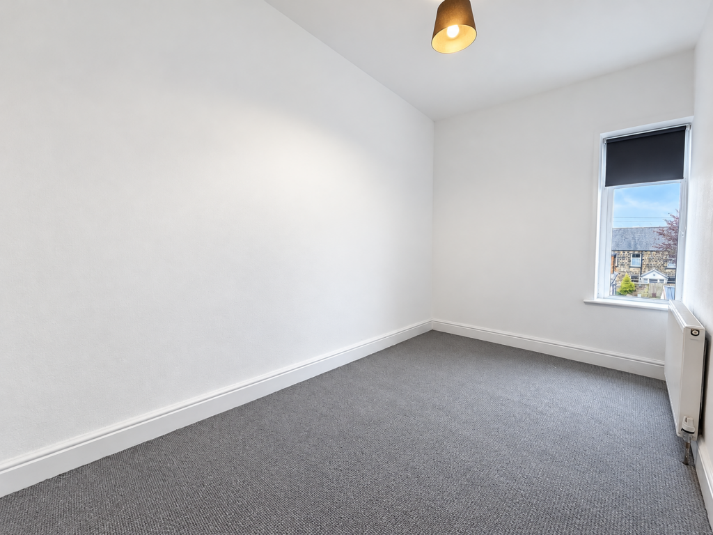 House in Bradford, Eldwick, Bingley - More