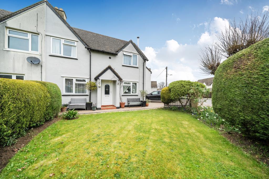 Main image of property: Shipton Road, Woodstock, OX20