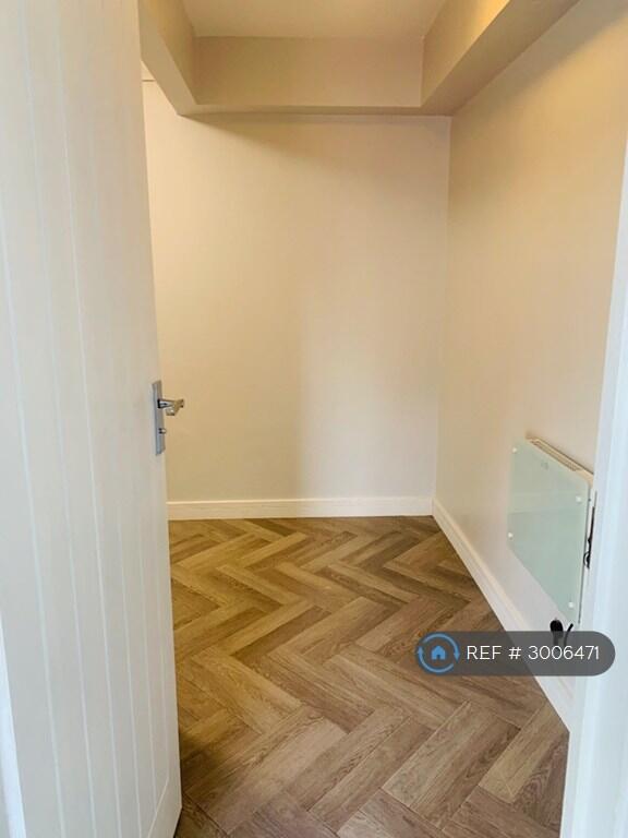 Apartment in Hull - More