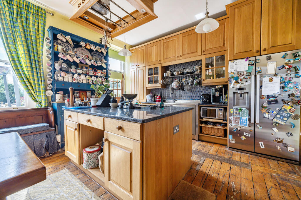 House in Bristol, Sneyd Park - More