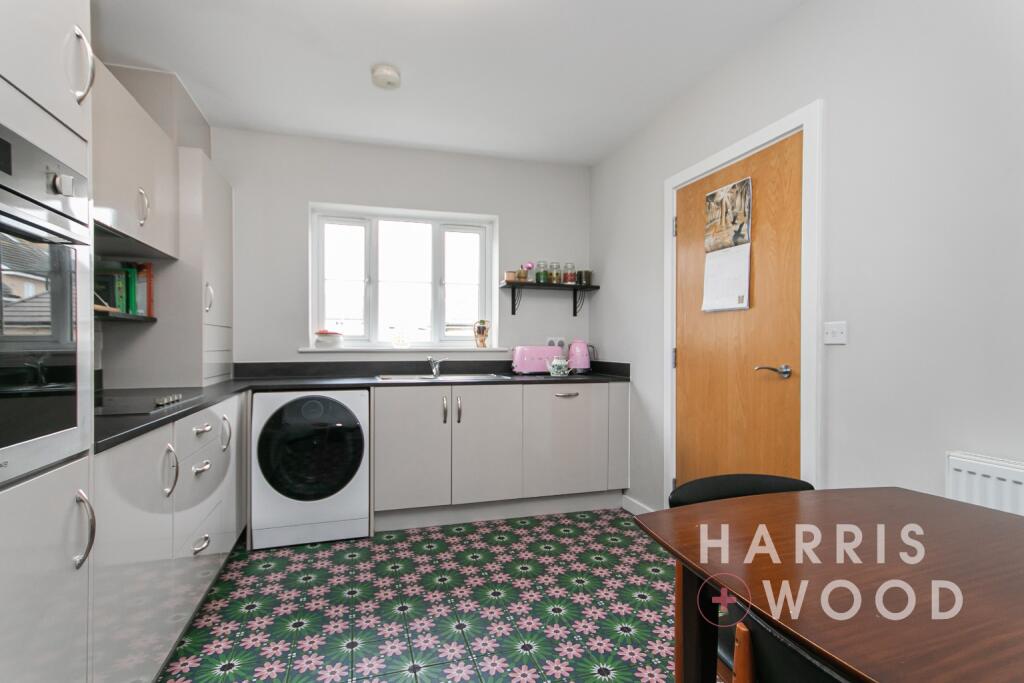 Meadow Lane, Great Bentley, Colchester, Essex, CO7 photo 2