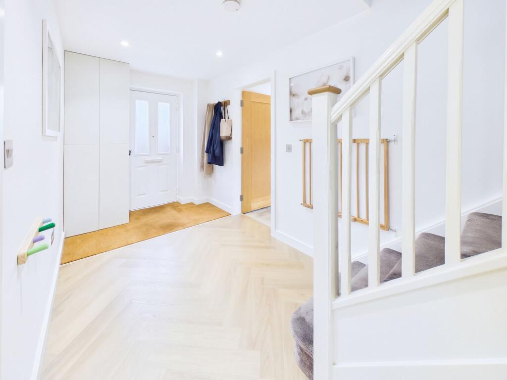 House in Peterborough - View 5