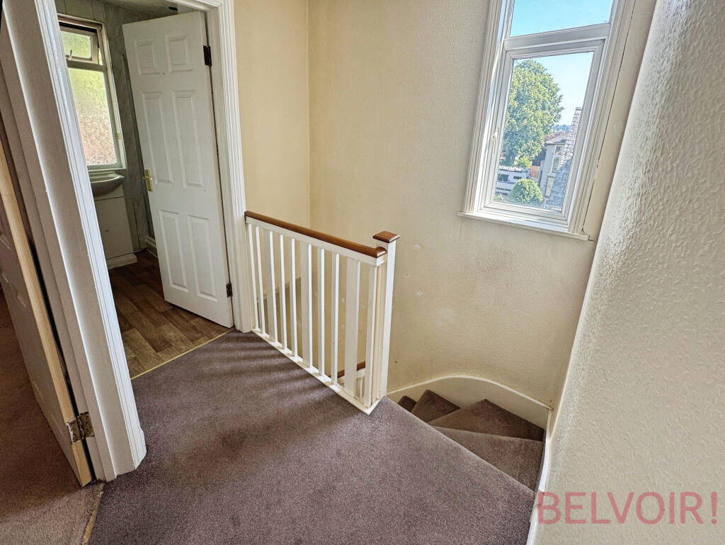 House in Wellingborough, Burrow's Bush - View 6