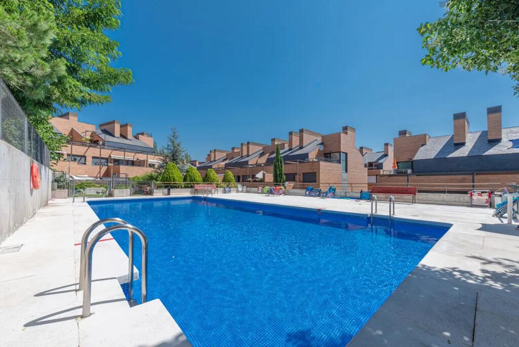 Main image of property: Madrid, Madrid, Torrelodones