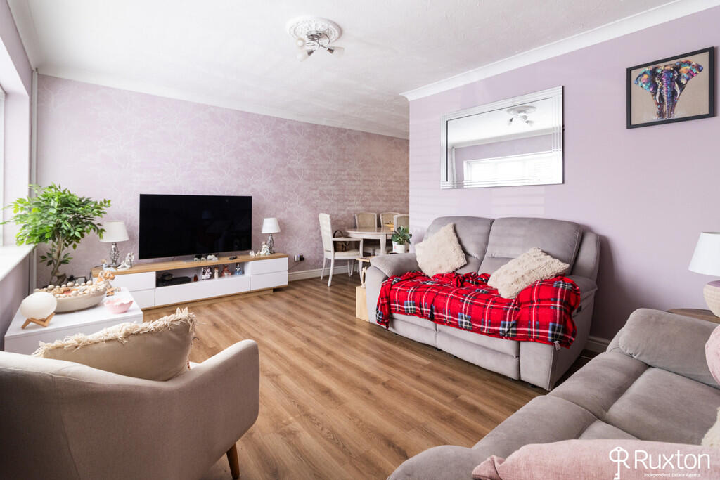 House in Solihull, West Midlands - View 2