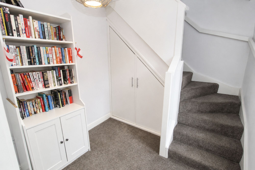 House in Oldham - View 5