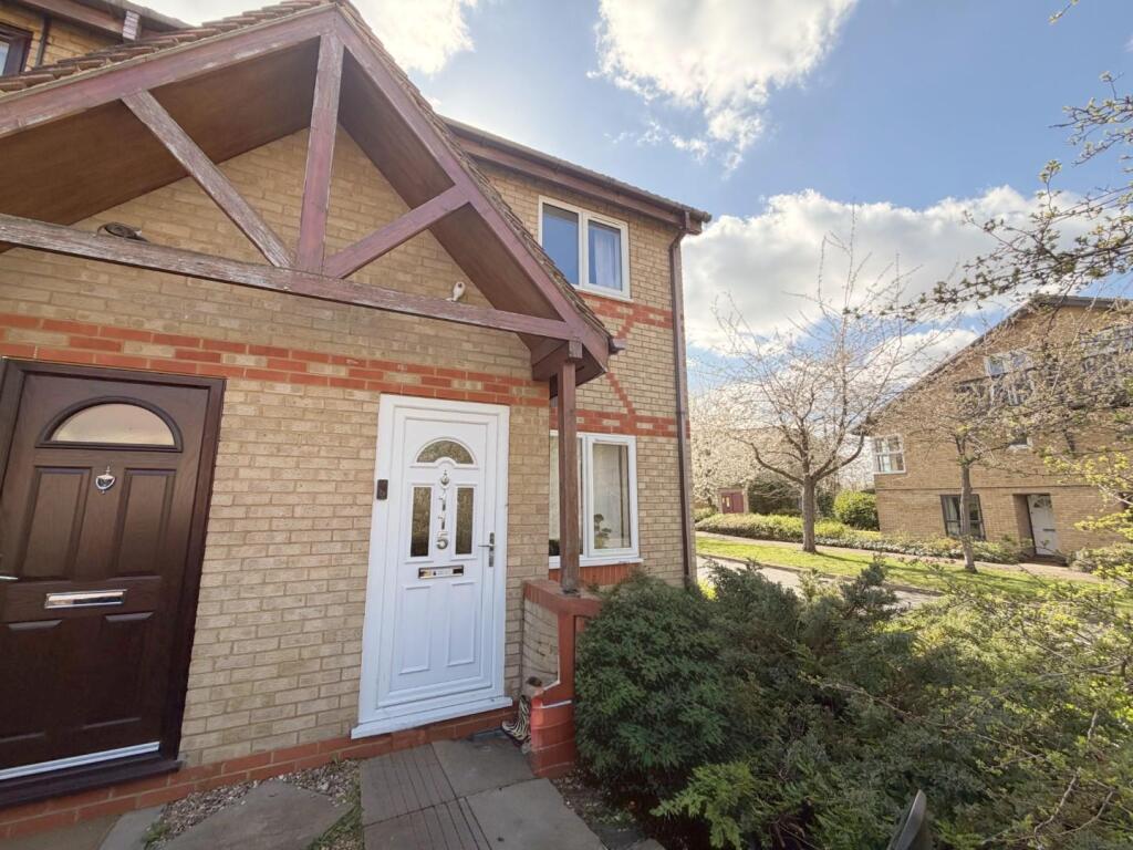 Main image of property: Studley Knapp, Walnut Tree, Milton Keynes, MK7