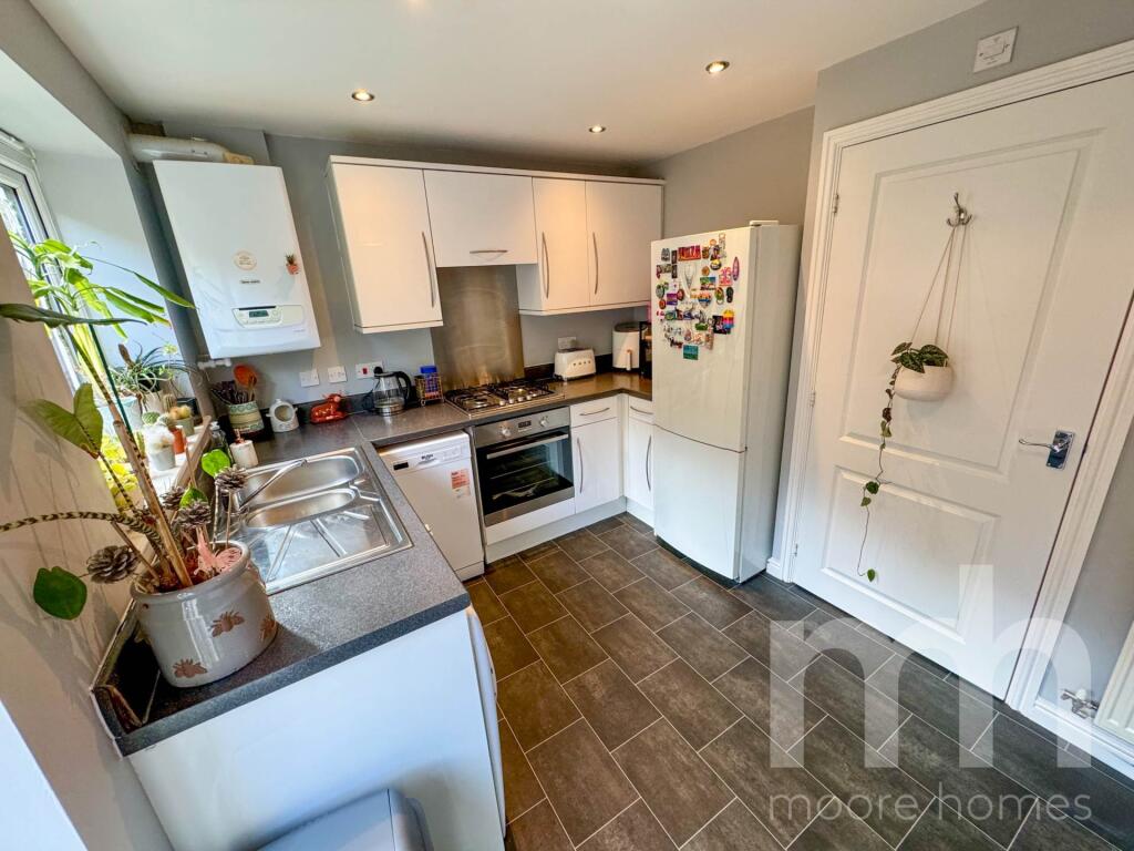STOREY ROAD, Disley SK12 2BF photo 4