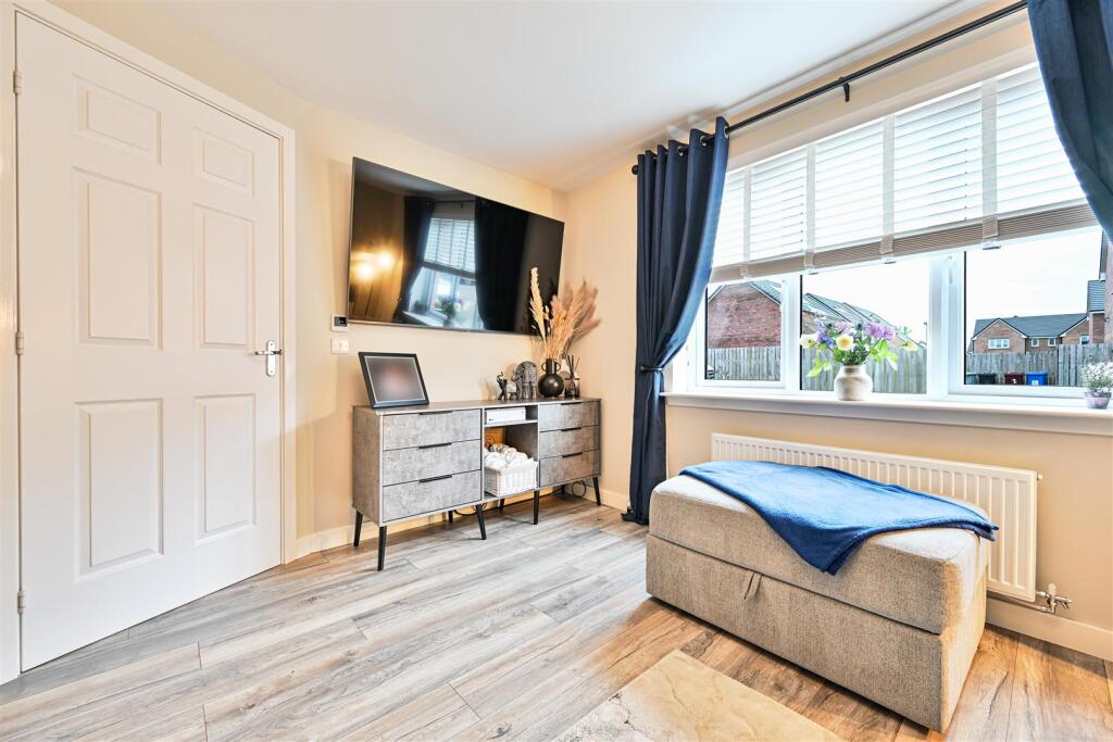 Silk Place, Stonehouse, Larkhall - View 6
