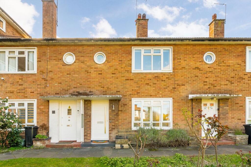 Main image of property: Chesterfield Road, Chiswick